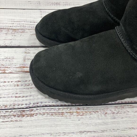 Ugg Bailey Button Short II 2 Black Sheepskin Suede Winter Boots, Women’s Size 7 - Picture 4 of 9
